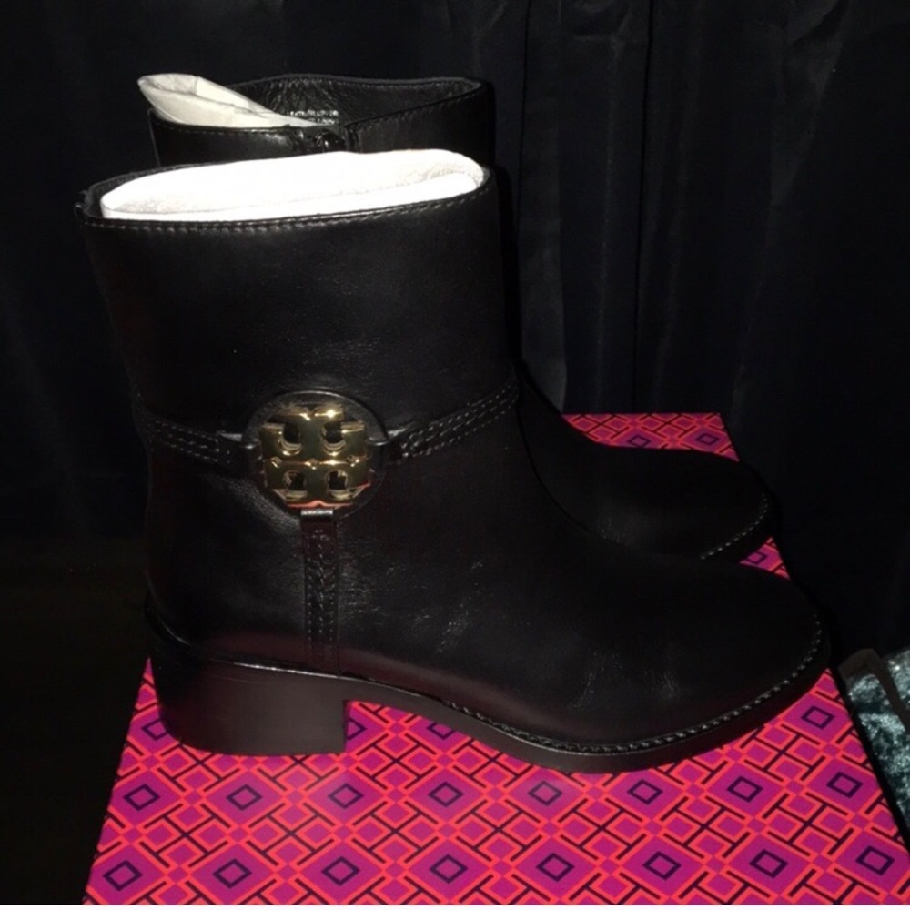 NIB Tory Burch Miller 45 MM Black Bootie Size 6